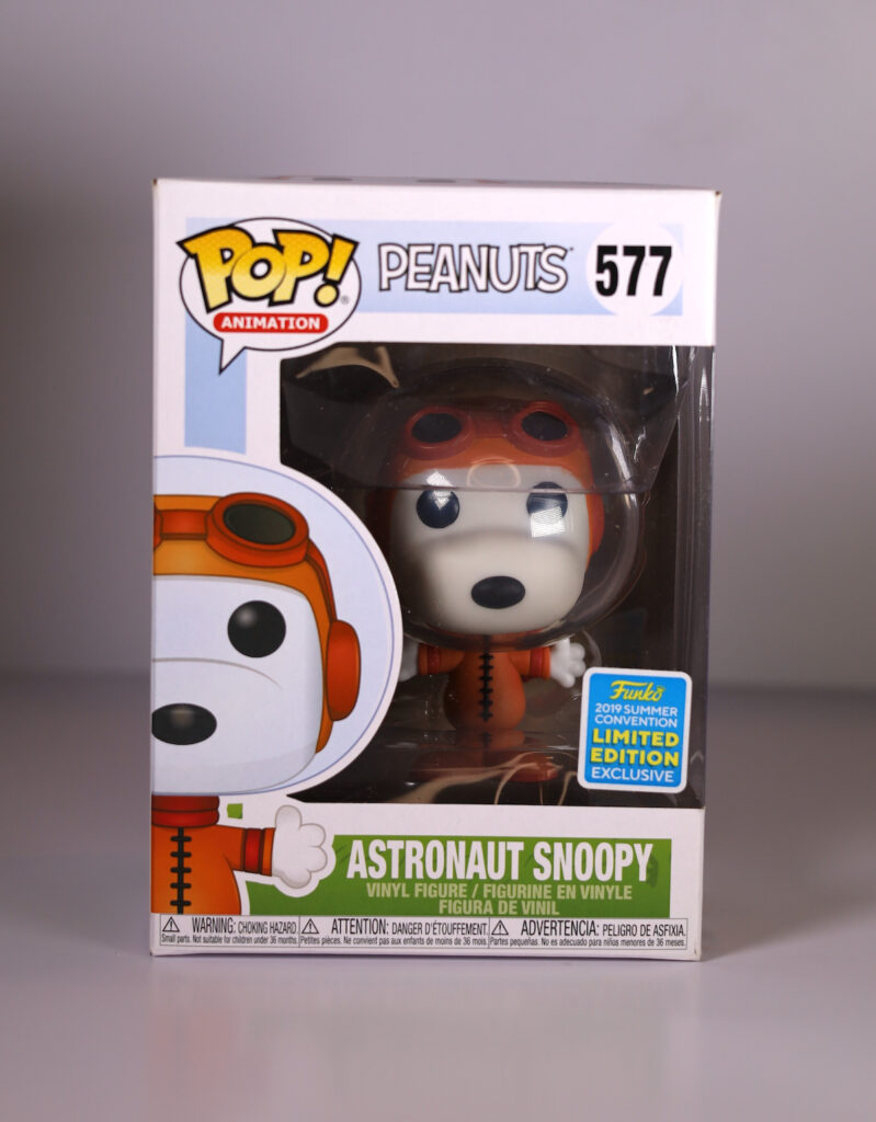 funko pop astronaut snoopy